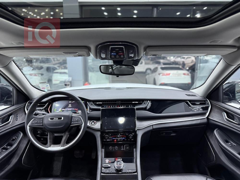 جيب جراند شيروكي